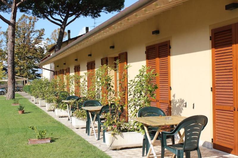 Villa Rosy Torre del Lago Puccini Buitenkant foto