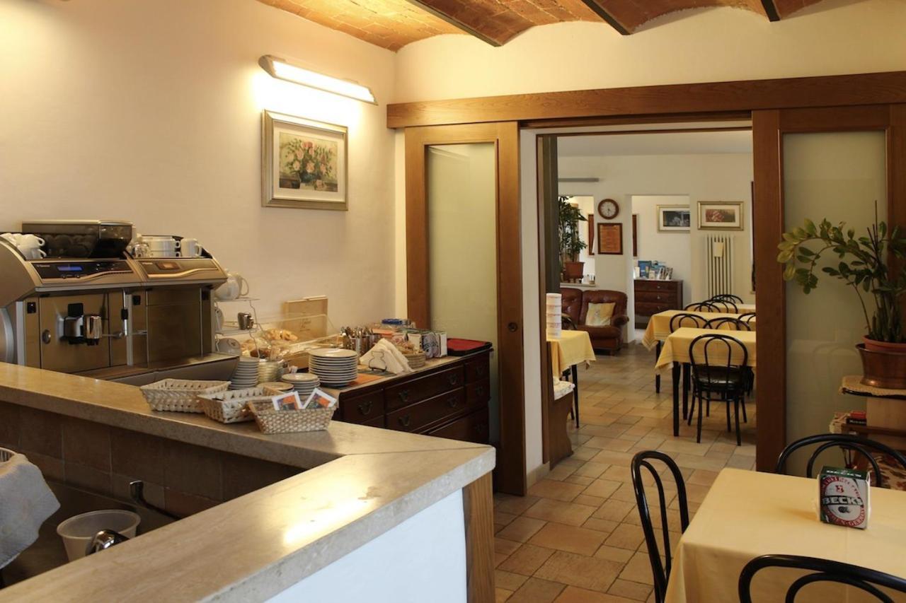 Villa Rosy Torre del Lago Puccini Buitenkant foto